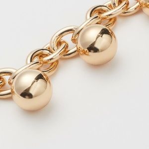 Meet your Posher, Abiola